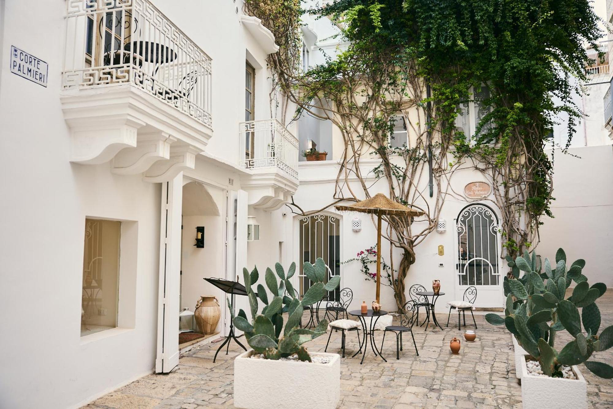 Relais Corte Palmieri & Il Chiostro - Residenza D'Epoca Галлиполи Экстерьер фото