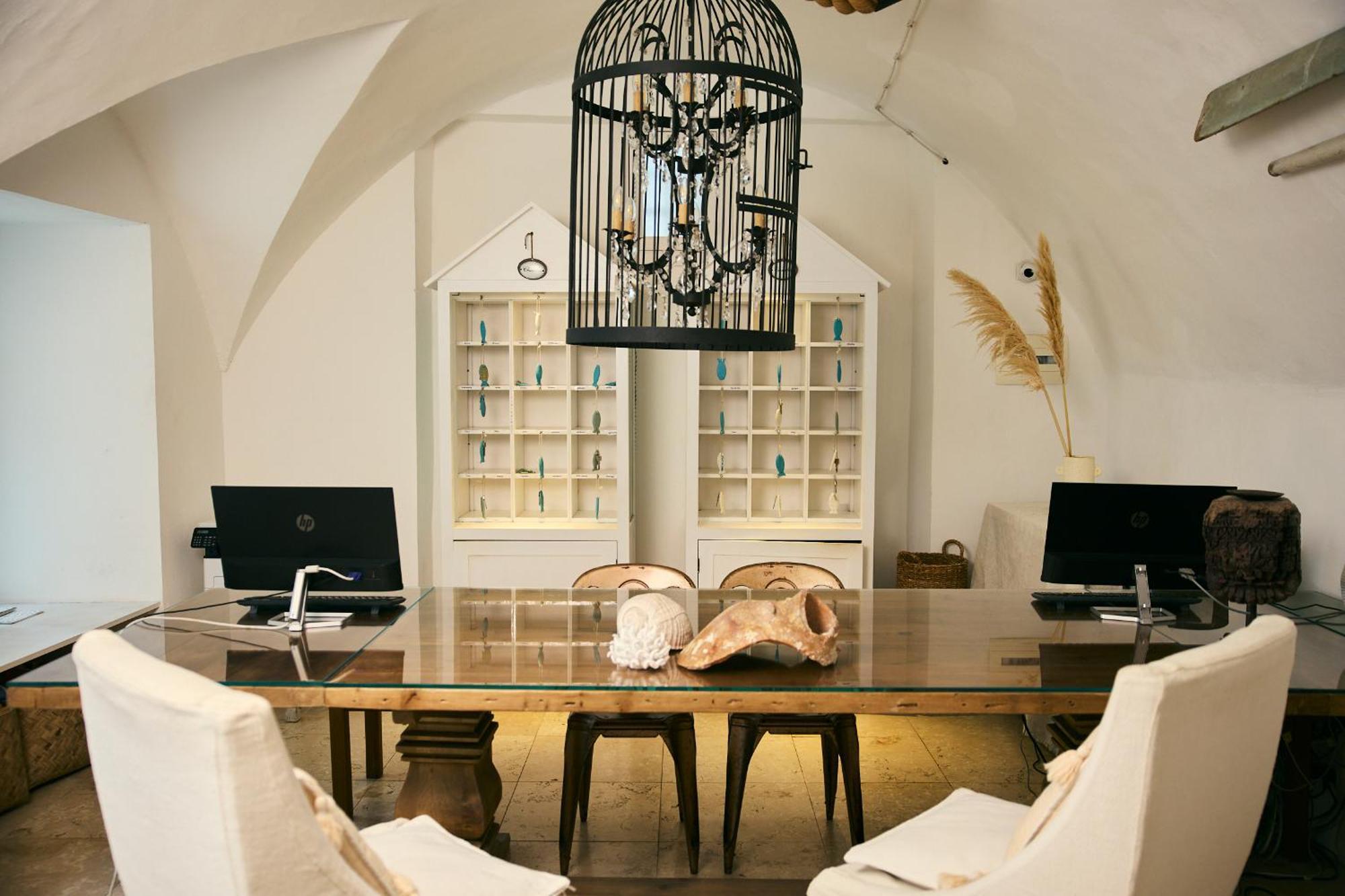 Relais Corte Palmieri & Il Chiostro - Residenza D'Epoca Галлиполи Экстерьер фото