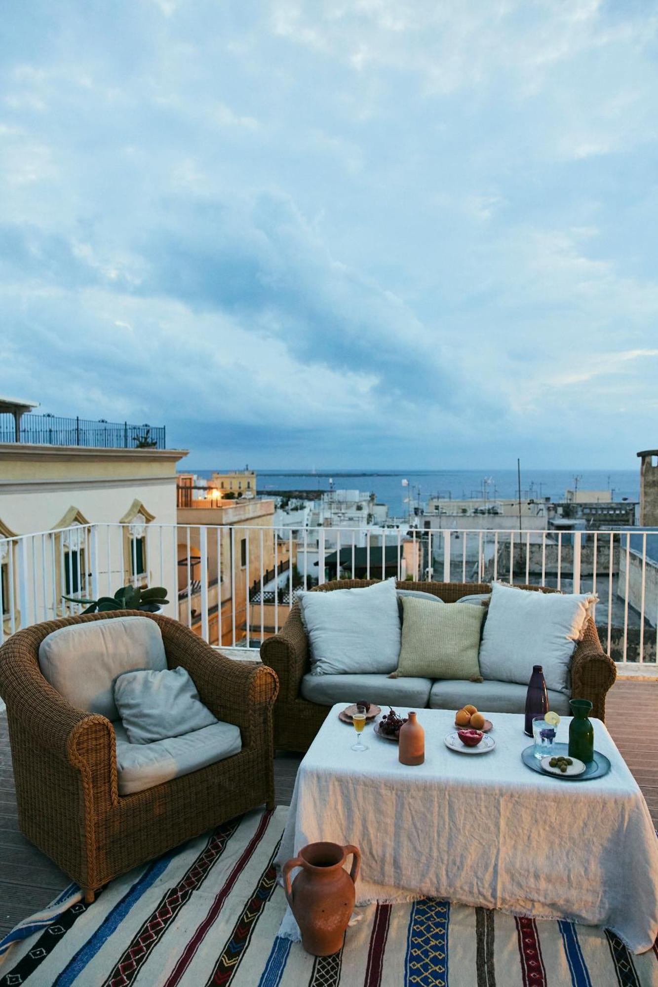 Relais Corte Palmieri & Il Chiostro - Residenza D'Epoca Галлиполи Экстерьер фото